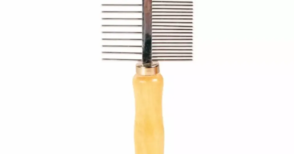 Vrácení Zdarma ENGLAND oboustranný, jemný, řídký, dřevěná rukojeť, Trixie, 18cm