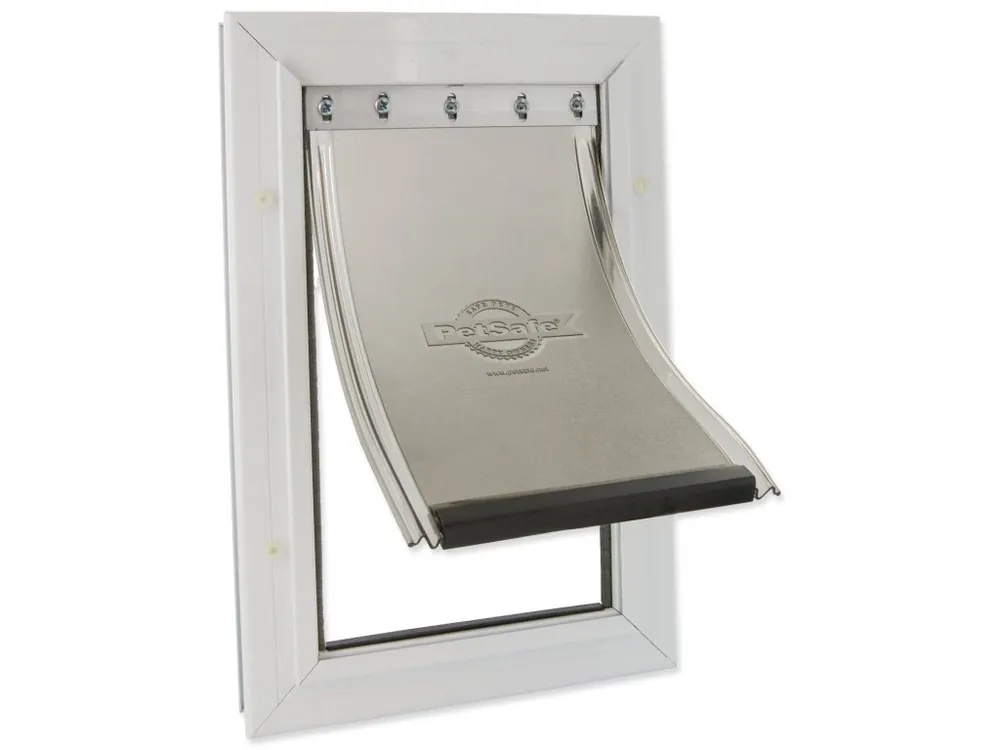 Aktuální Dvířka PetSafe hliníková s flexibilním flapem, výřez 45,1x27,7cm