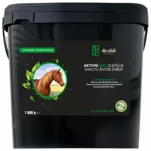 Levný Biochar 1600 g - hrubé aktivní uhlí pro koně (Větší, 11 litrové balení hruběji drceného biocharu o velikosti 1-25 mm, který se hodí pro větší zvířata)